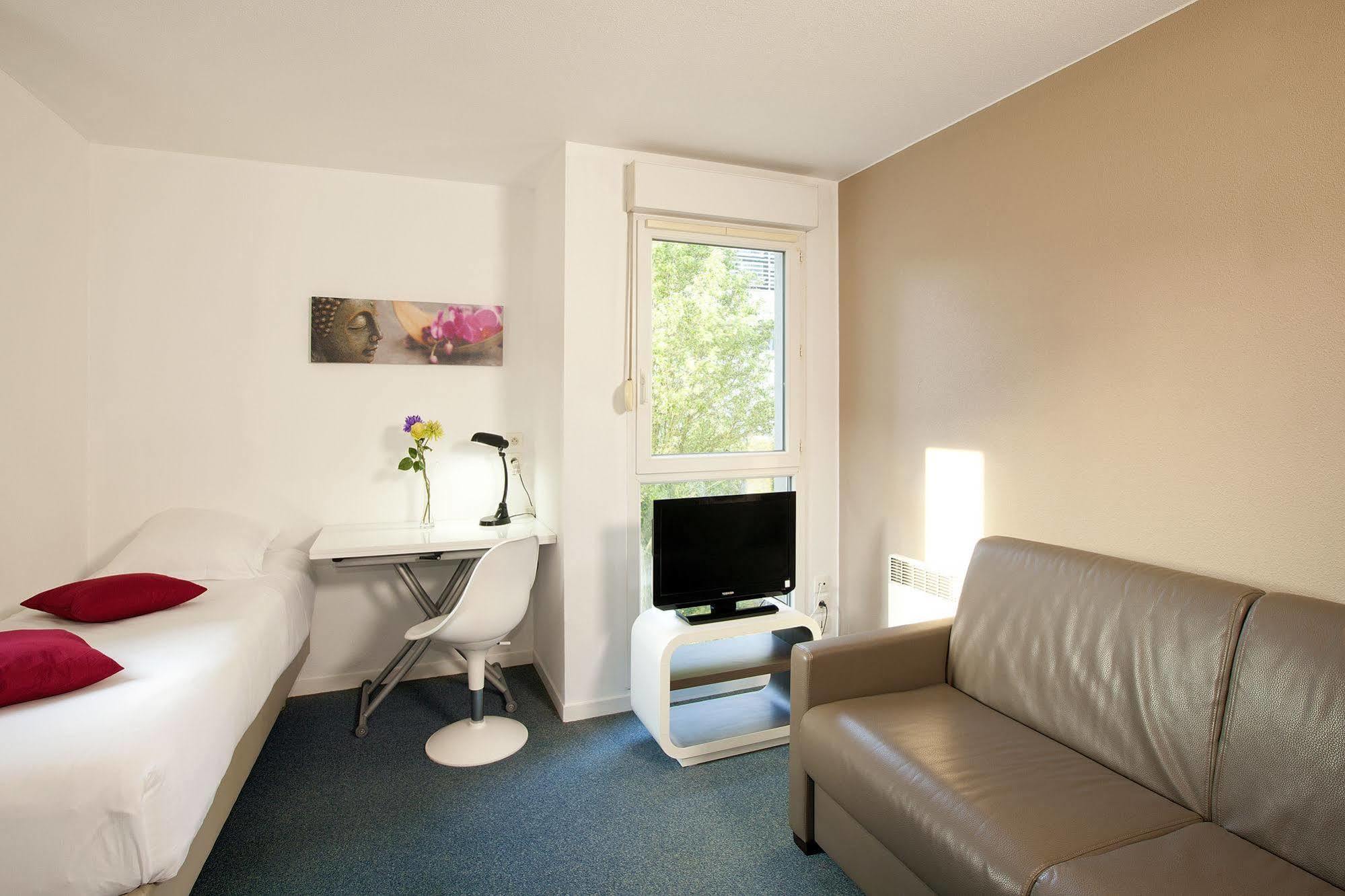 Sejours & Affaires La Rochelle Les Minimes Aparthotel Eksteriør bilde