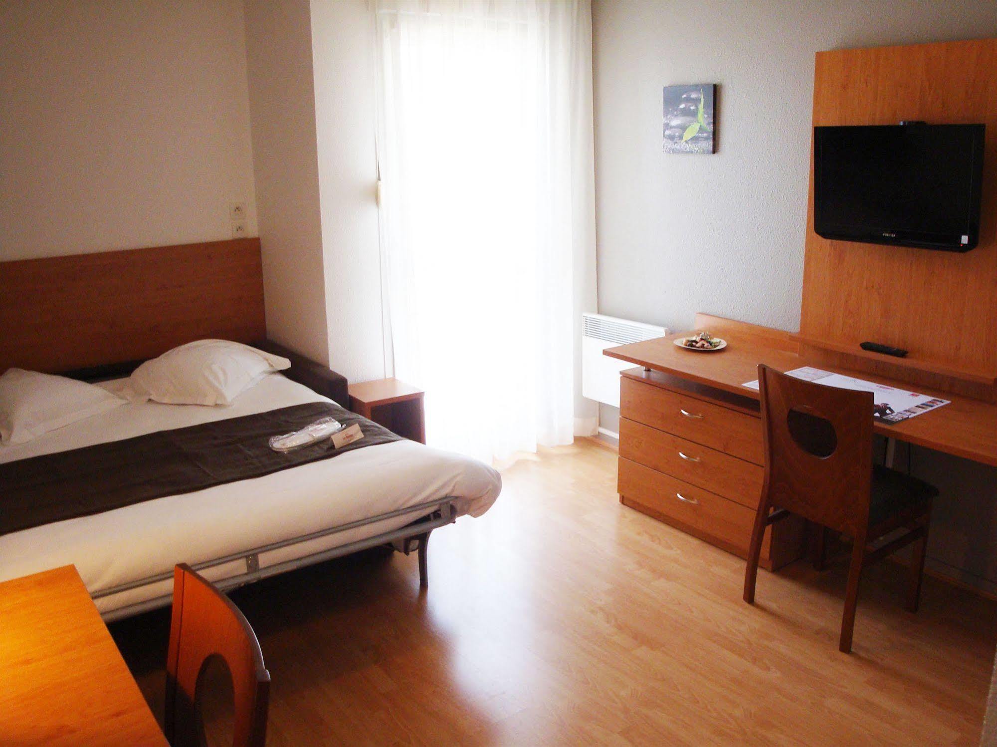 Sejours & Affaires La Rochelle Les Minimes Aparthotel Eksteriør bilde